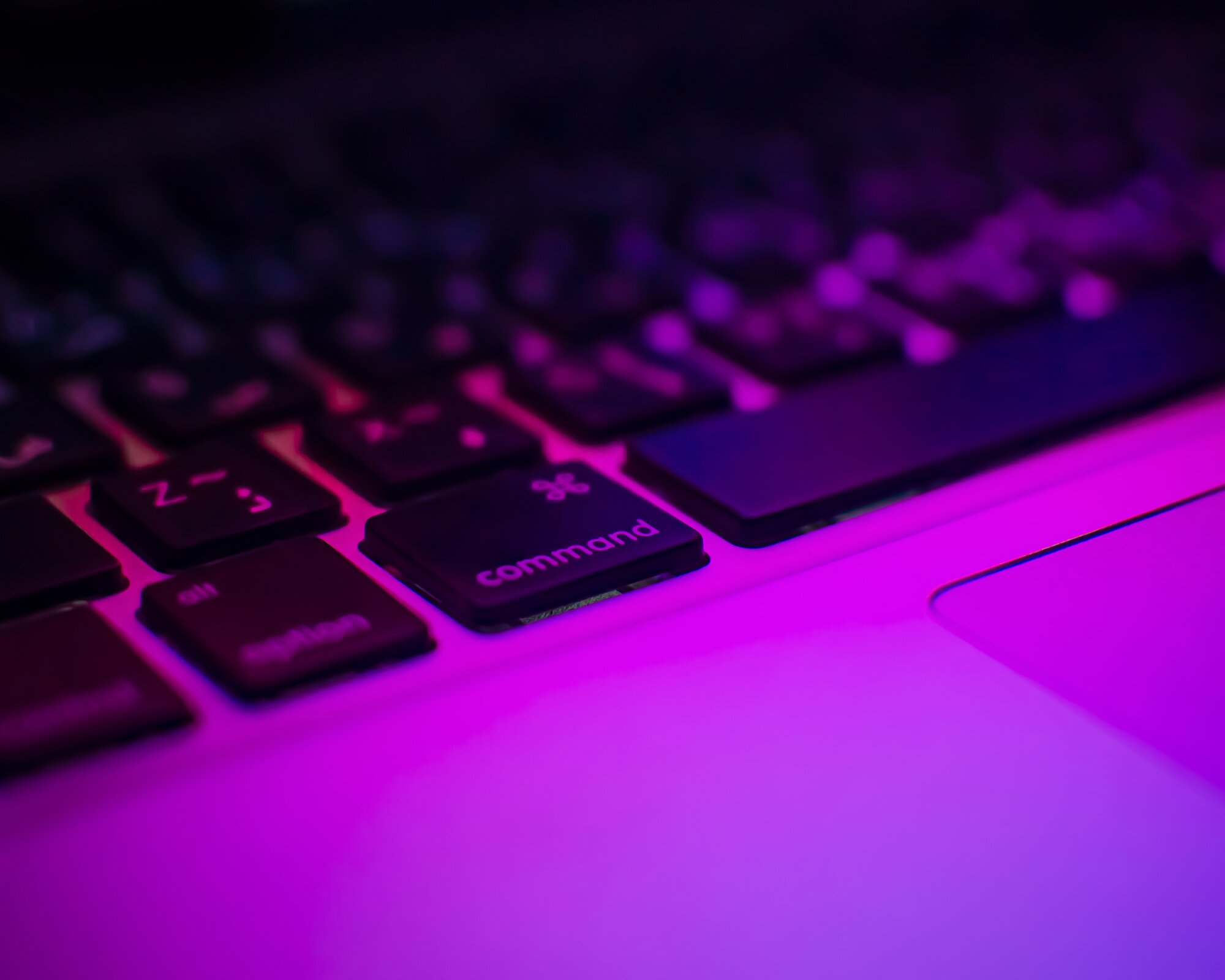 macbook-keyboard-apple-event-apple-keyboard-ambient-lighting-3840x2160-6689.jpg